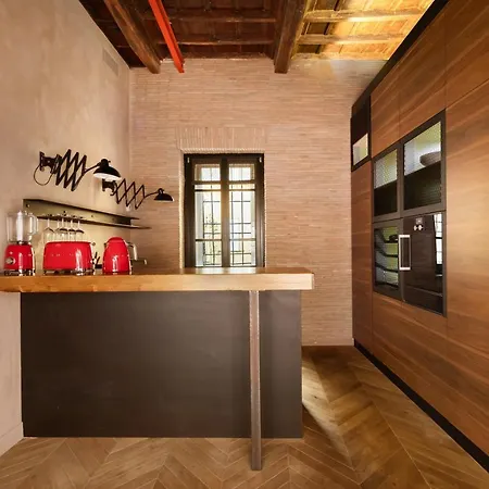 Casa Terra, A Burghesius *